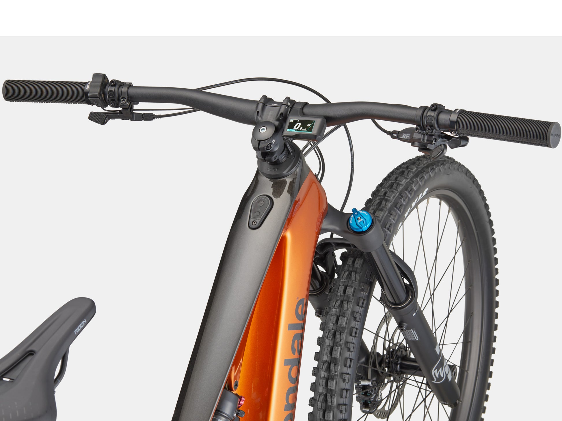 Cannondale Moterra SL 2 Dual suspension eMTB Tiger's eye Cockpit closeup