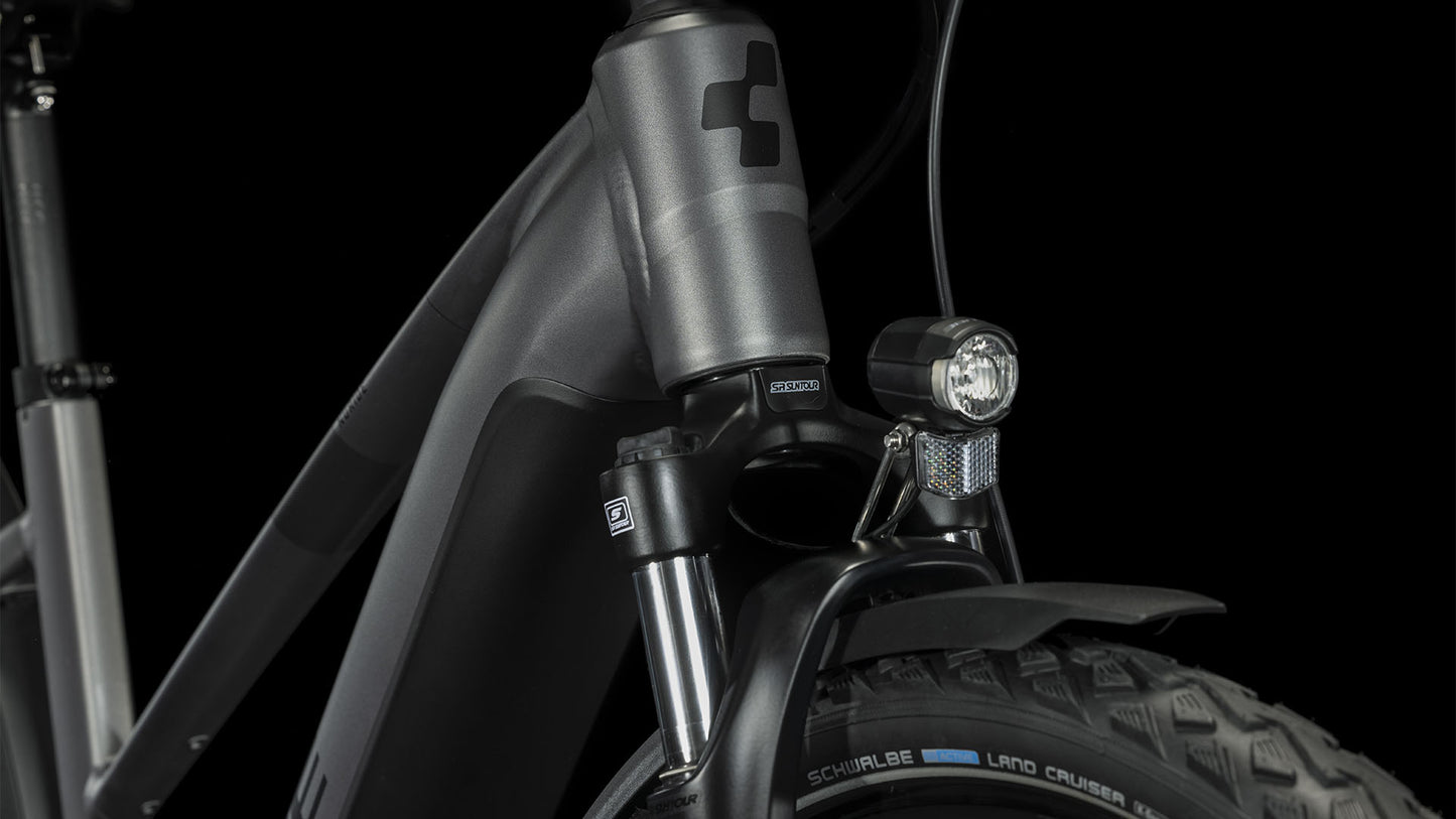 Cube Nuride Hybrid Pro 500 Allroad Trapeze Headlight, headtube, mudguard, front tire