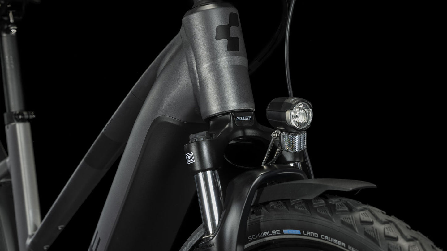 Cube Nuride Hybrid Pro 500 Allroad Trapeze Headlight, headtube, mudguard, front tire