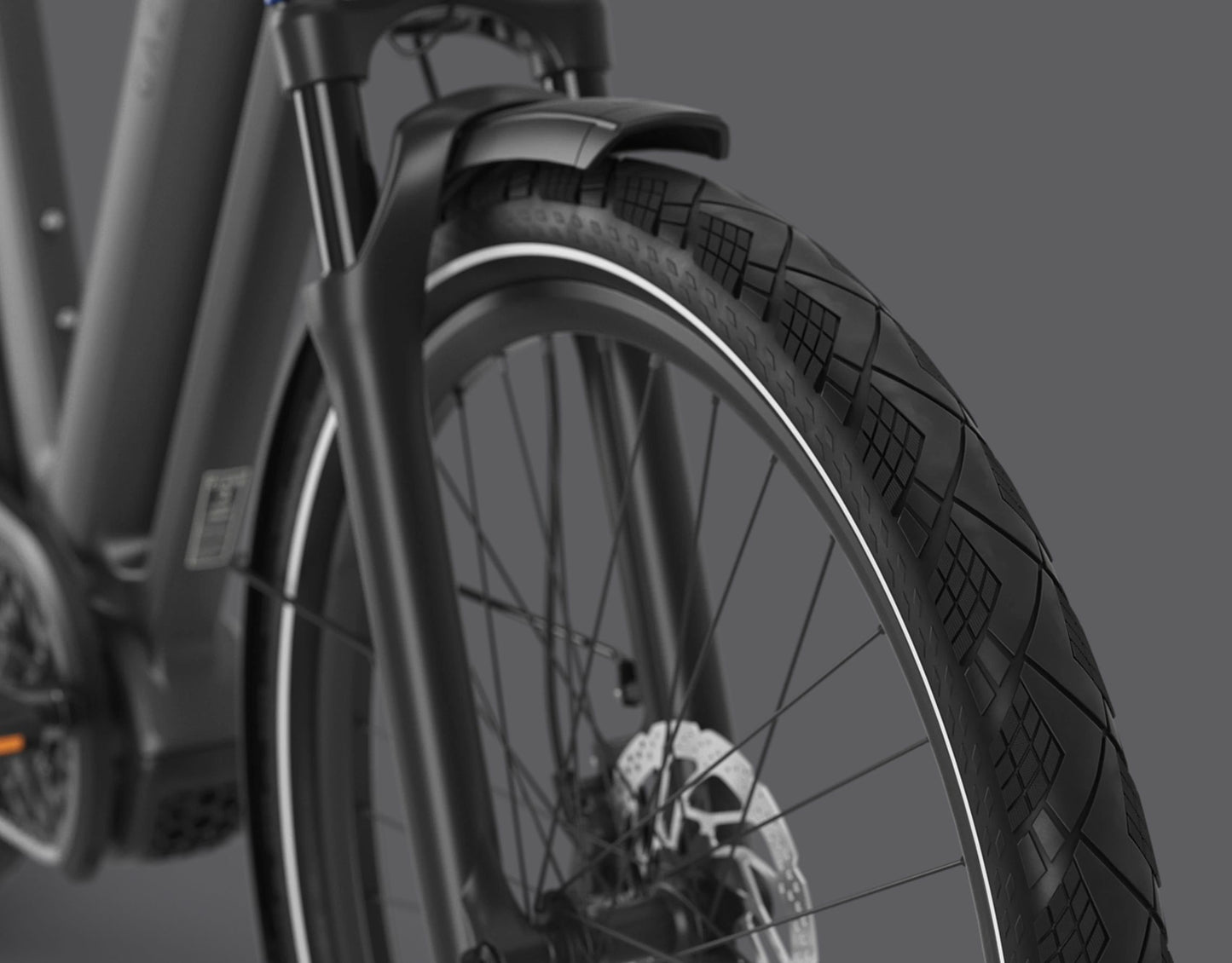 Gazelle Eclipse Anthracite Closeup of Front Schwalbe Marathon Tire and Front fender