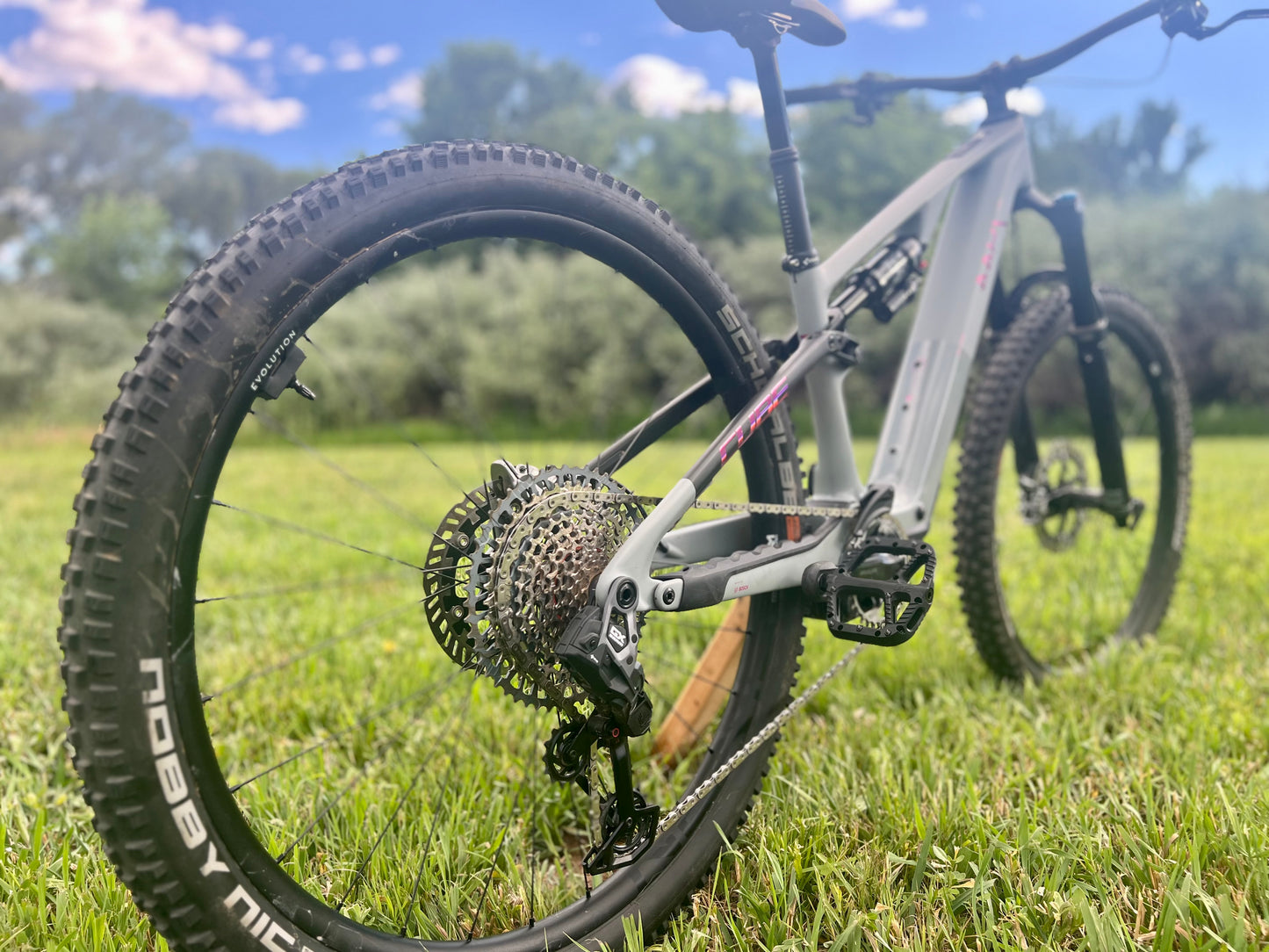 Demo Cube AMS Hybrid ONE44 C:68X TM 400X 29