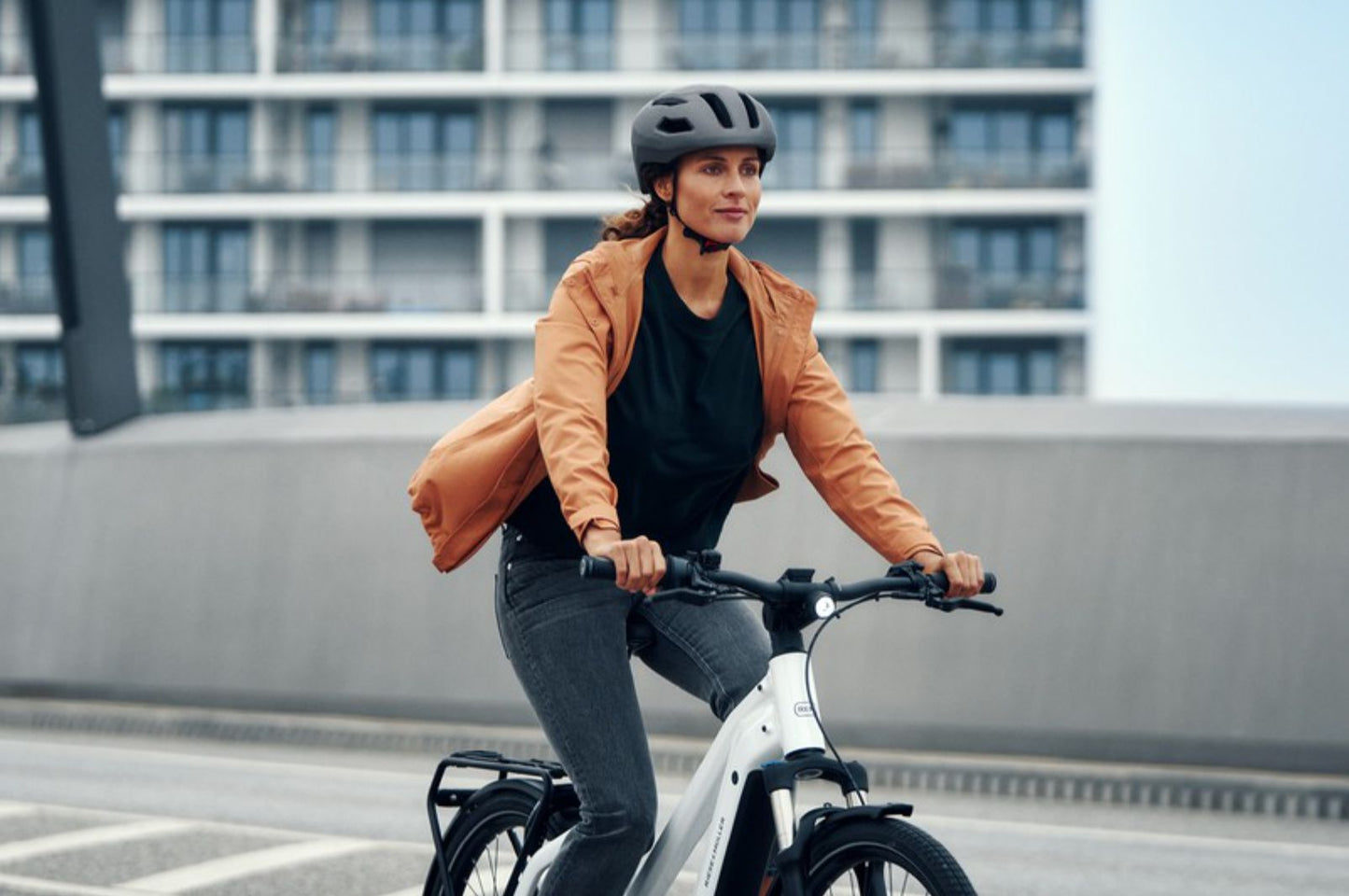 Riese & Muller Charger4 Mixte GT Vario Woman on road