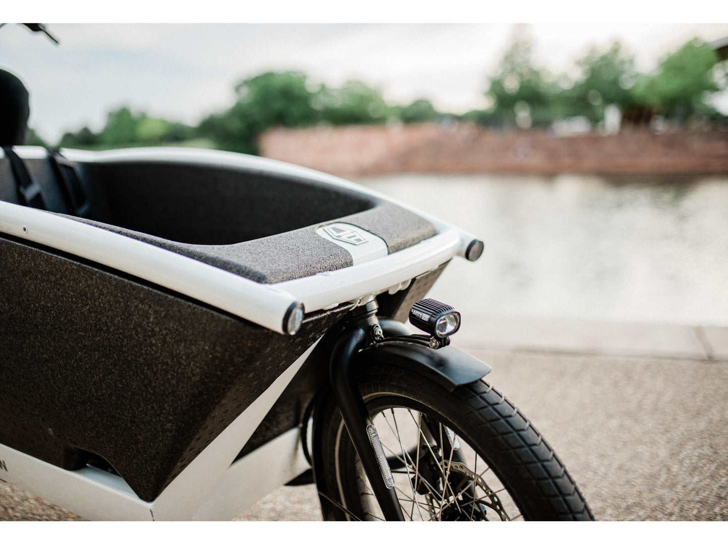 Urban Arrow Family Performance cargo electric bike front frame wheel light fender