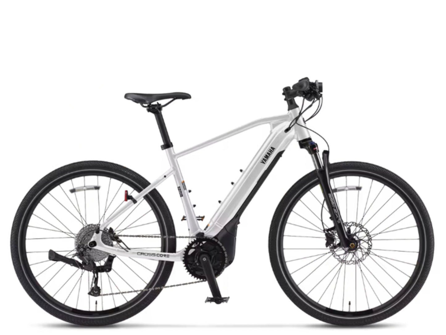 Yamaha Crosscore RC hiver white Side profile