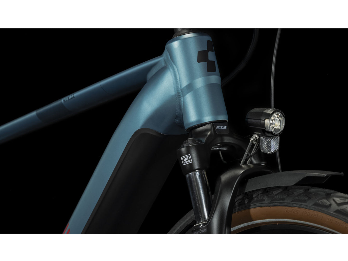 Cube Nuride Hybrid Performance 500 Allroad eMTB hardtail closeup SR Suntour fork front light