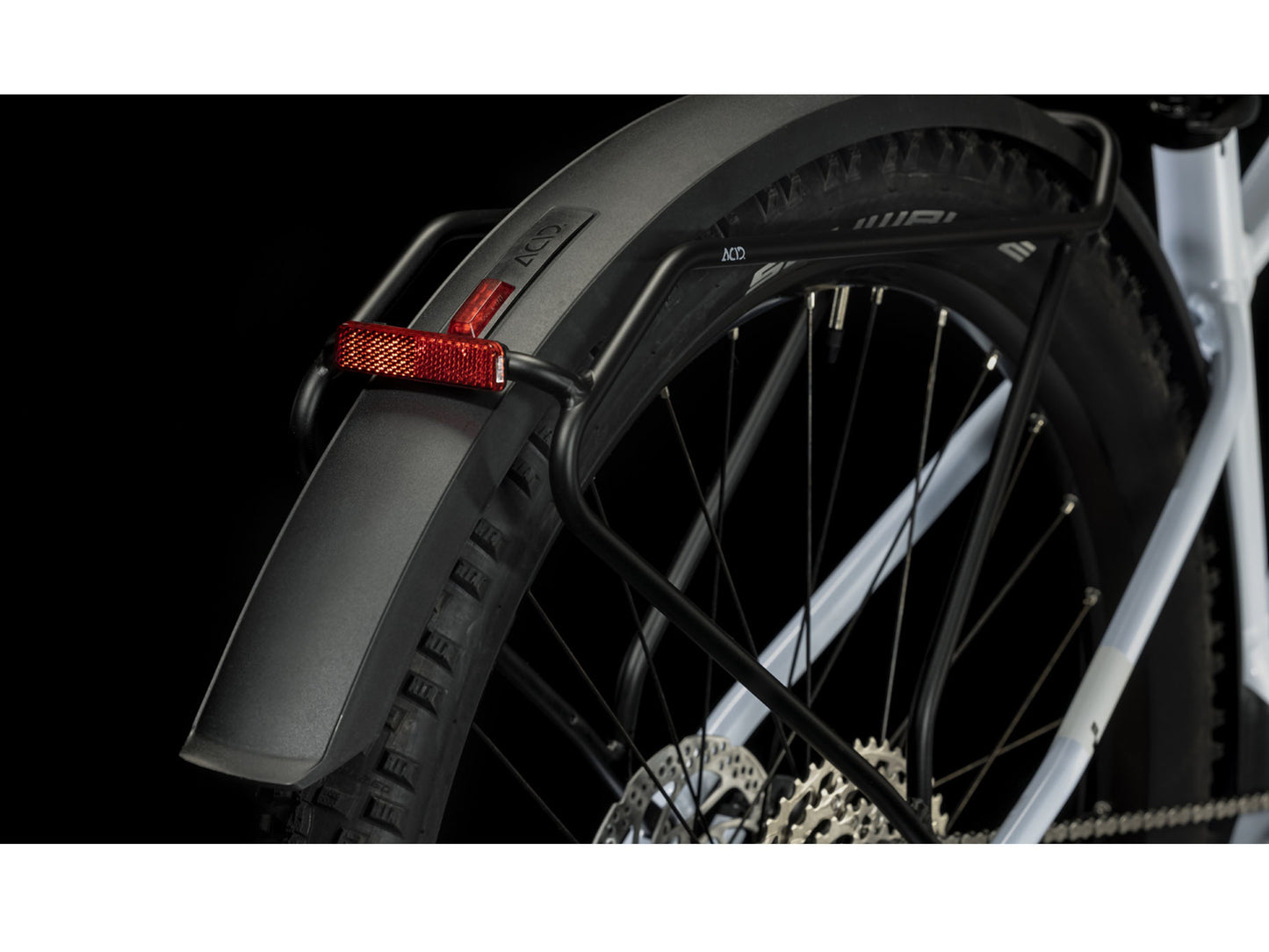 Cube Reaction Hybrid Pro 500 All Road eMTB hardtail closeup rear Schwalbe tire carrier acid mudgard
