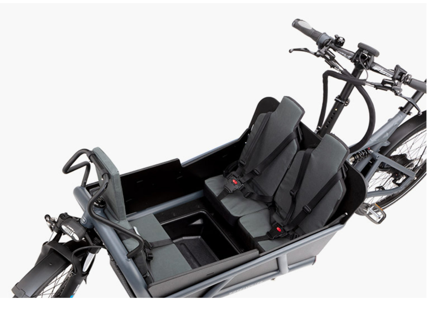 Riese and Muller Load 75 Touring eMTB full suspension closeup three childseats footwell low sidewalls options