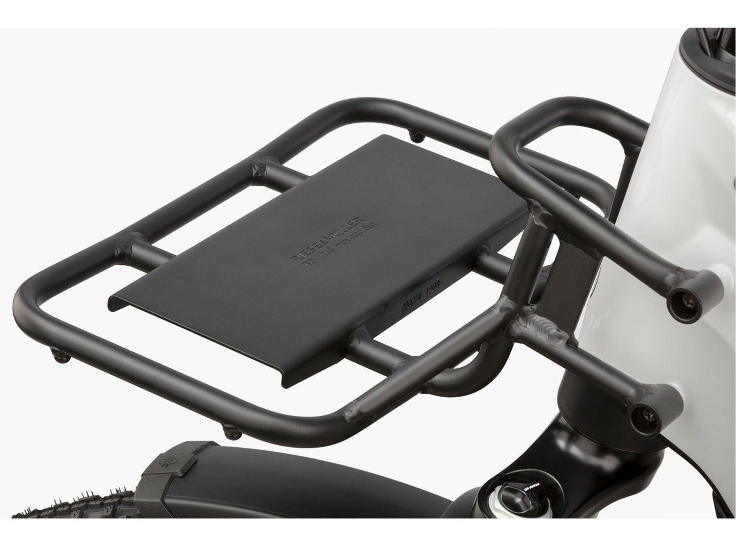 Riese and Muller Multicharger Mixte GT Touring HS emtb hardtail close up front carrier