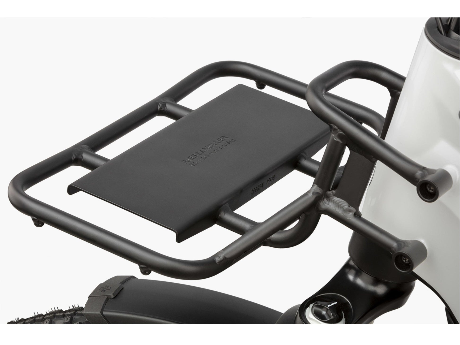 Riese and Muller Multicharger Mixte GT Touring HS emtb hardtail close up front carrier