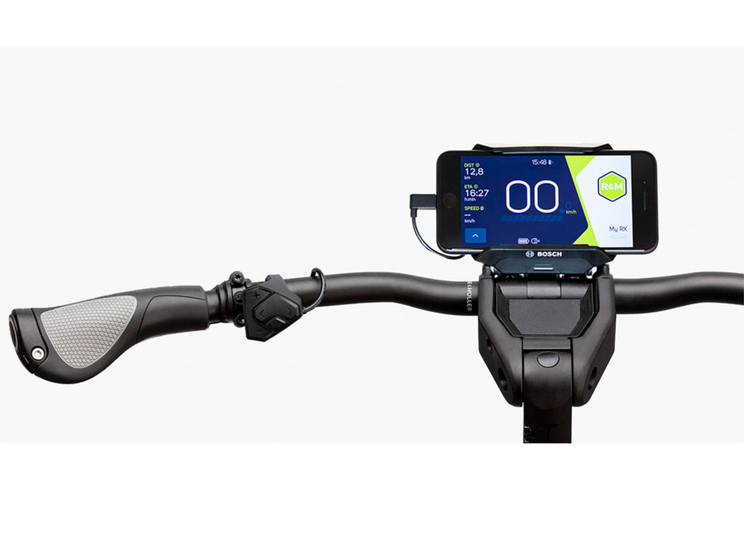 Riese and Muller Nevo GT Rohloff HS emtb hardtail close up smart phone cockpit