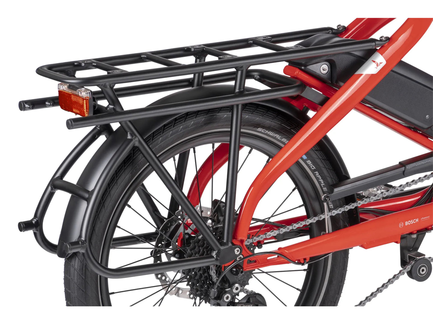 Tern Quick Haul P9 Performance electric cargo bike close up rear rack tail light