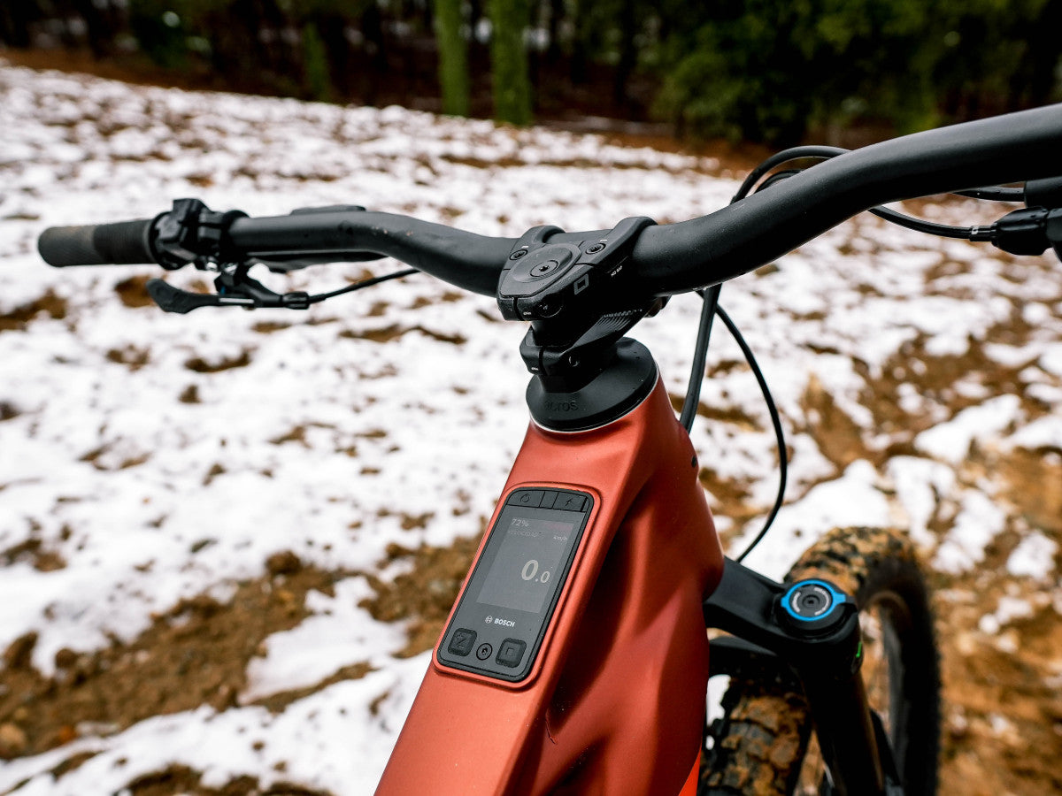 Mondraker Scree R - Action Shot