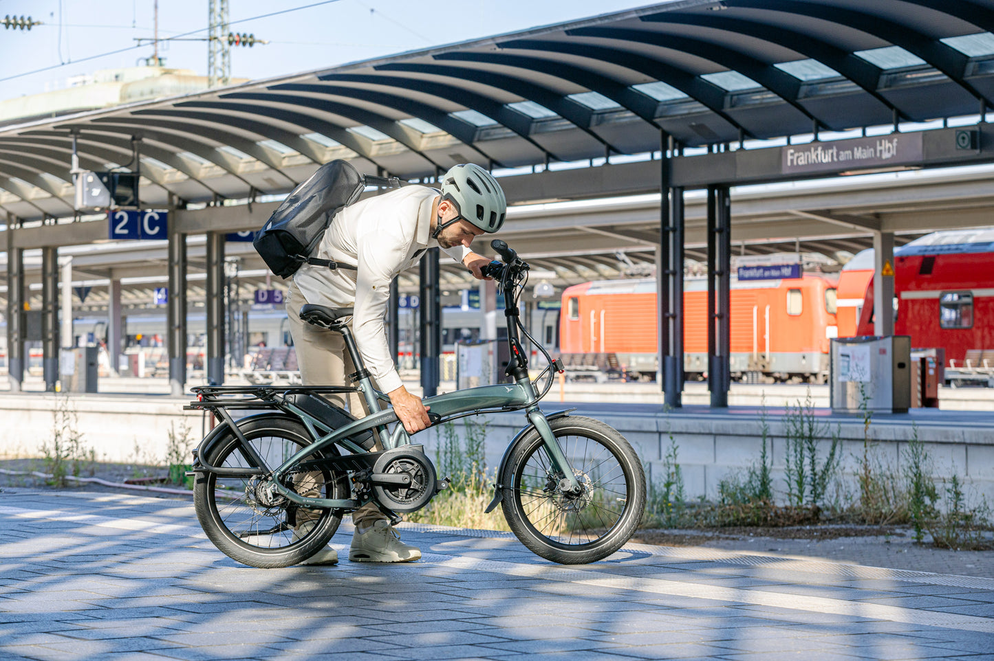 Tern Vektron Gen 4 folded on a train — multimodal commuting