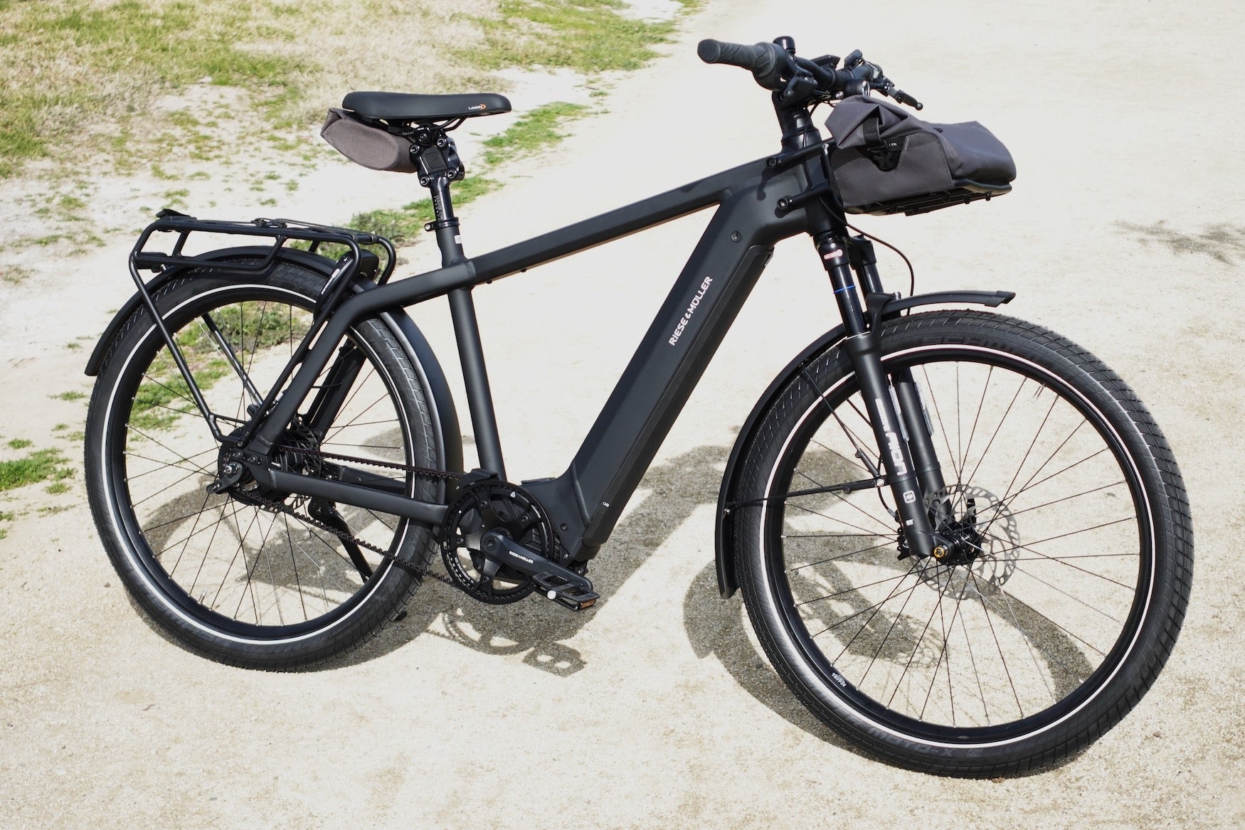 Riese and Muller Charger4 commuter bike review on Fly Rides