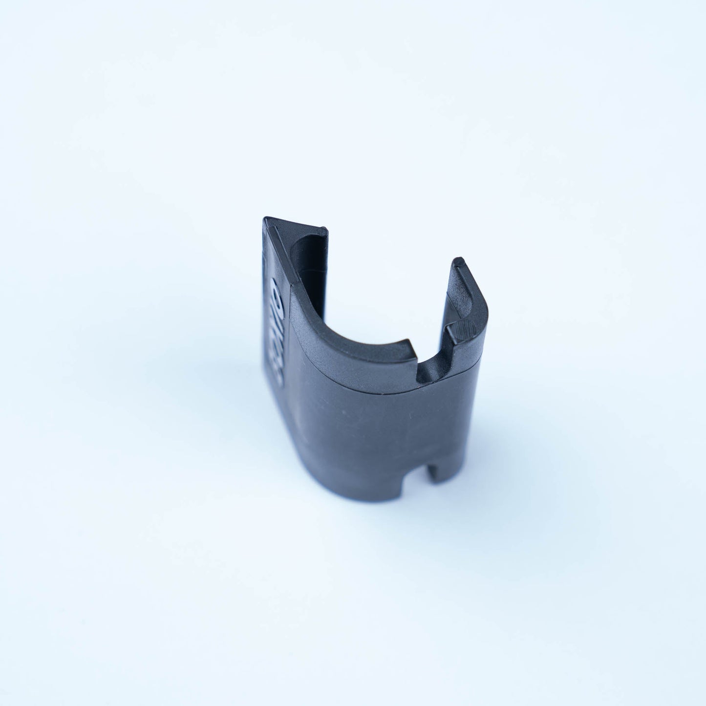 BOXIO FIX — floor holding clip