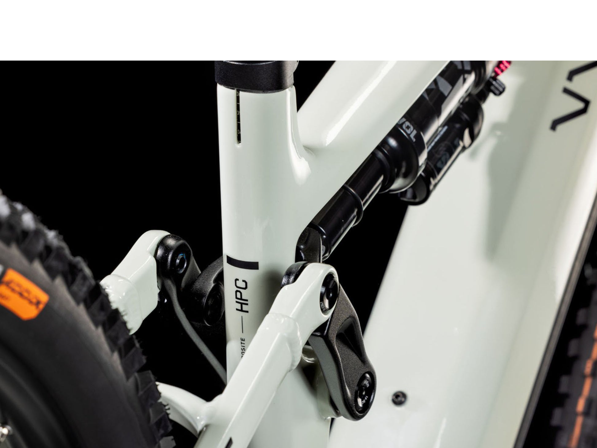 Cube Stereo Hybrid One77 HPC SLX 800 Full suspension eMTB desertstone 'n' black Rear shock and linkage closeup