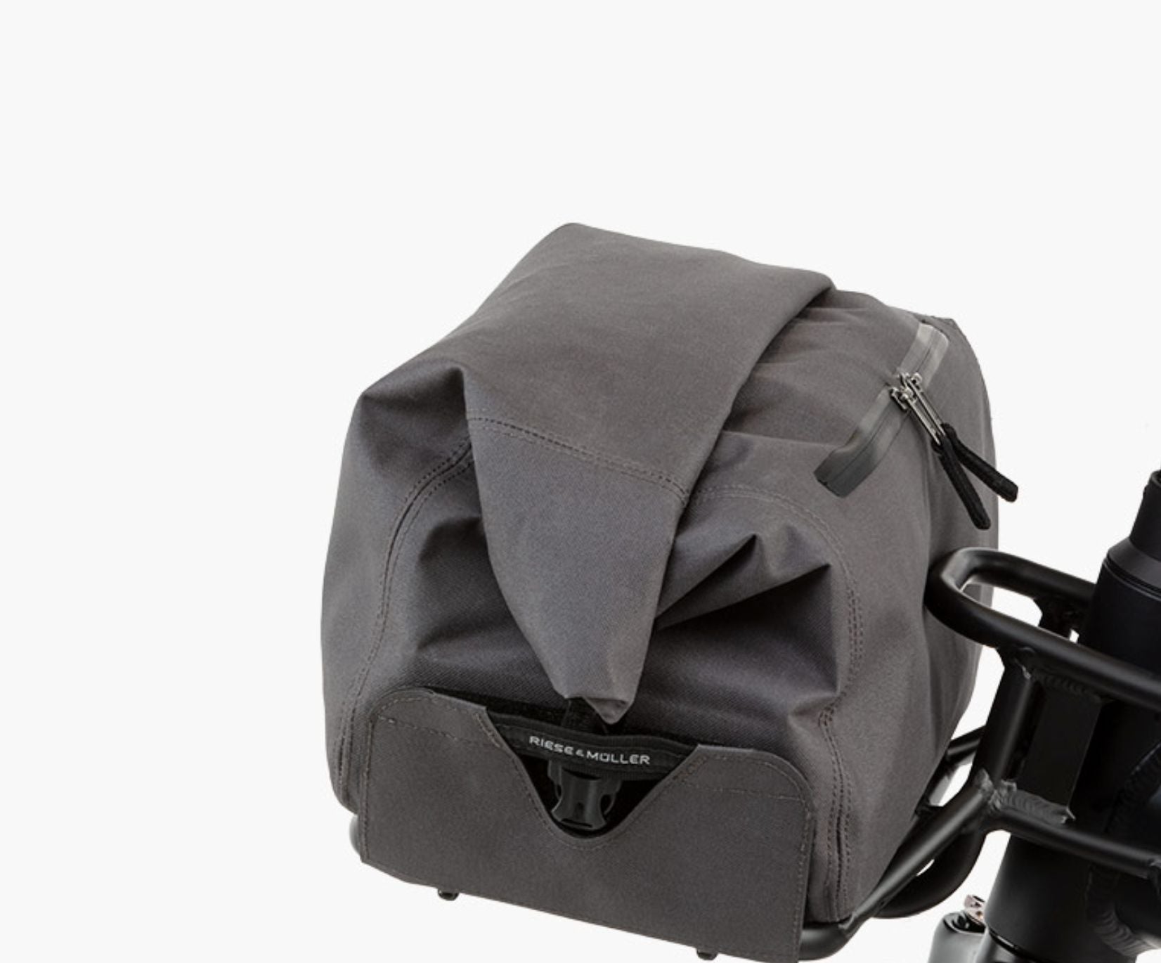 Riese & Muller Front Carrier with bag oprion, closeup