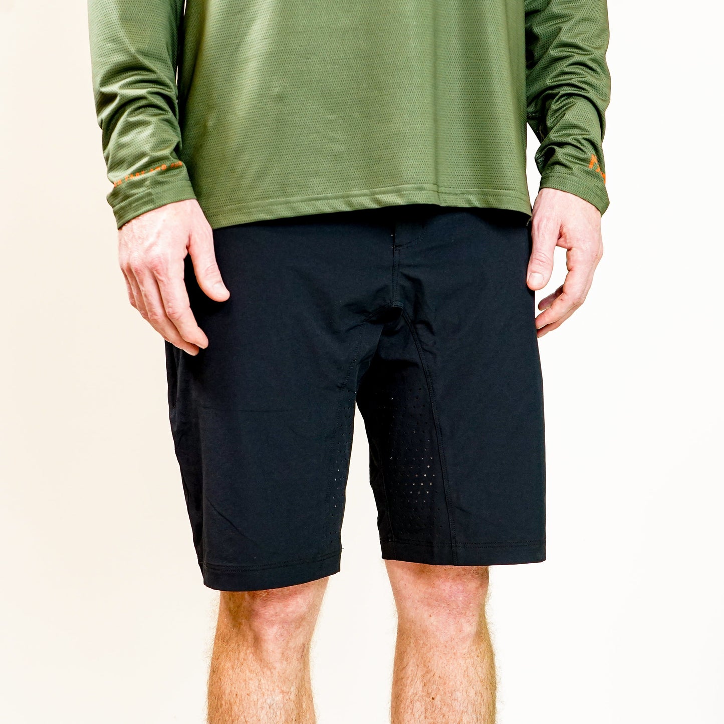 Handup Trail Rambler Short  - Cool Black
