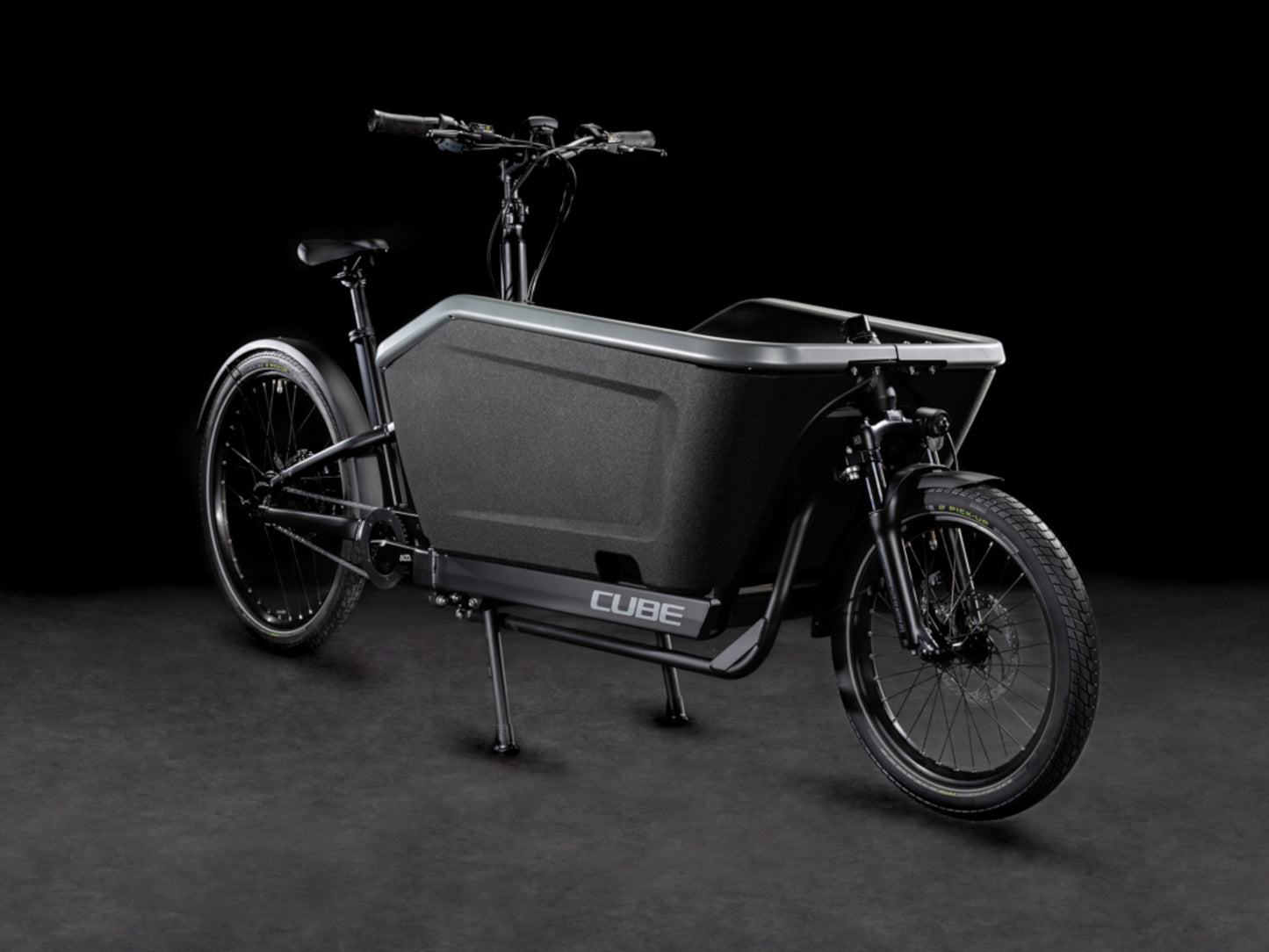 Cube Cargo Sport Hybrid 500 eMTB flashgrey n black front right side profile on Fly Rides