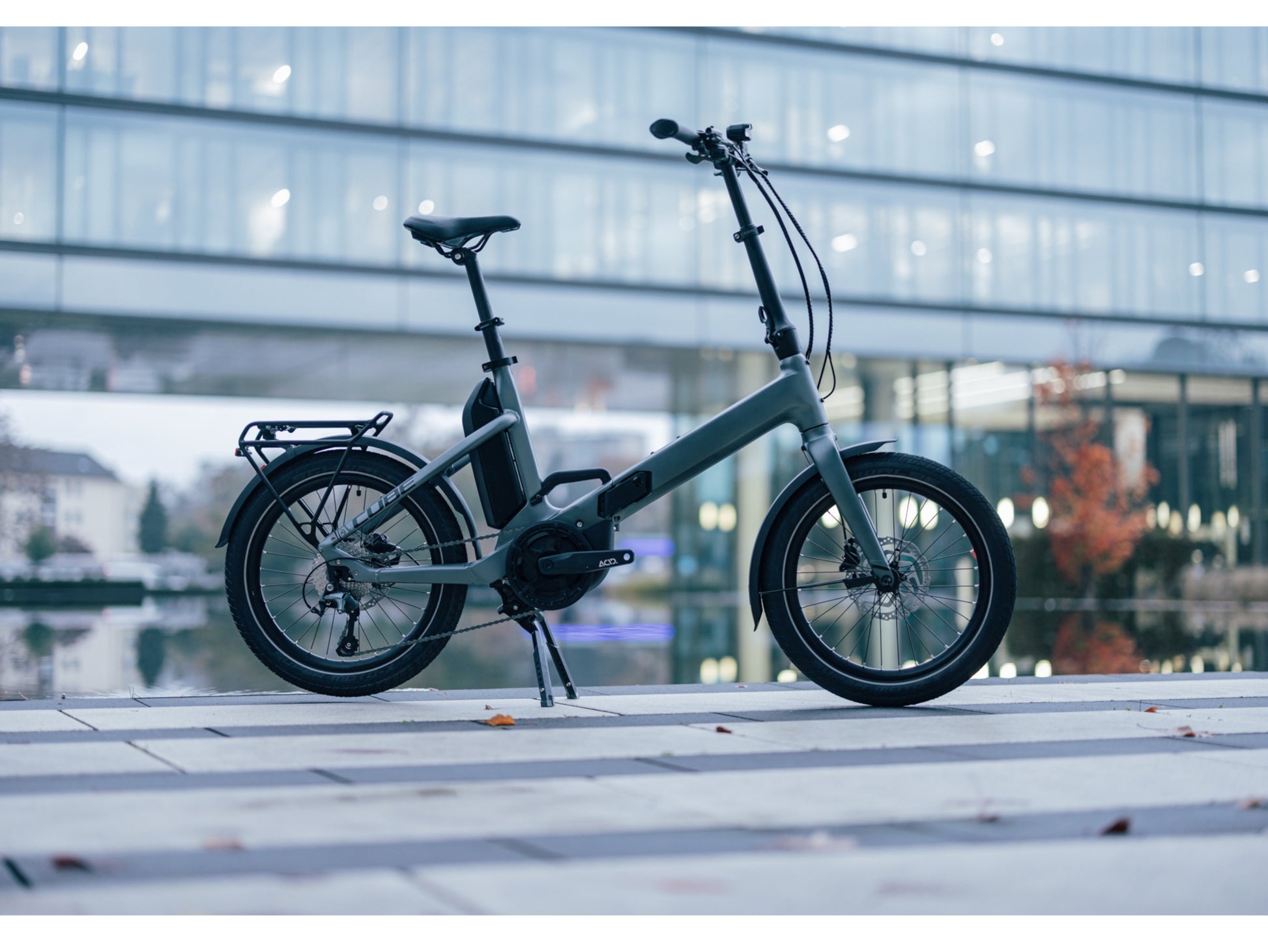 Vélo électrique urbain pliable • Cube Fold Sport Hybrid