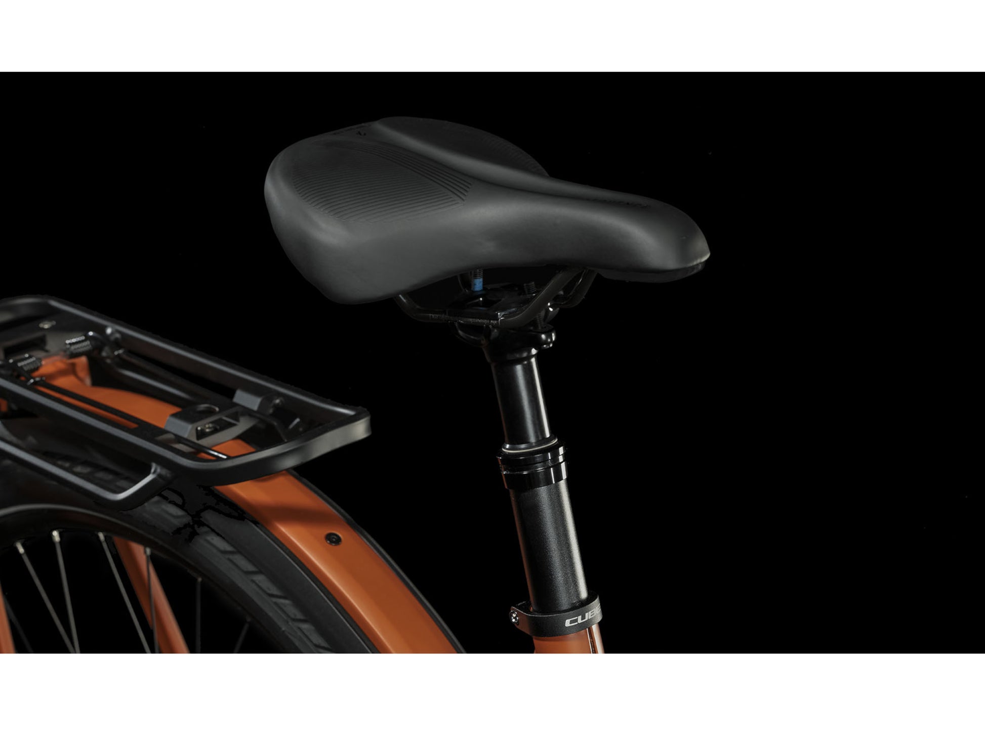 Cube Kathmandu Hybrid EXC 750 Easy Entry eMTB hardtail closeup Natural Fit Sequence saddle