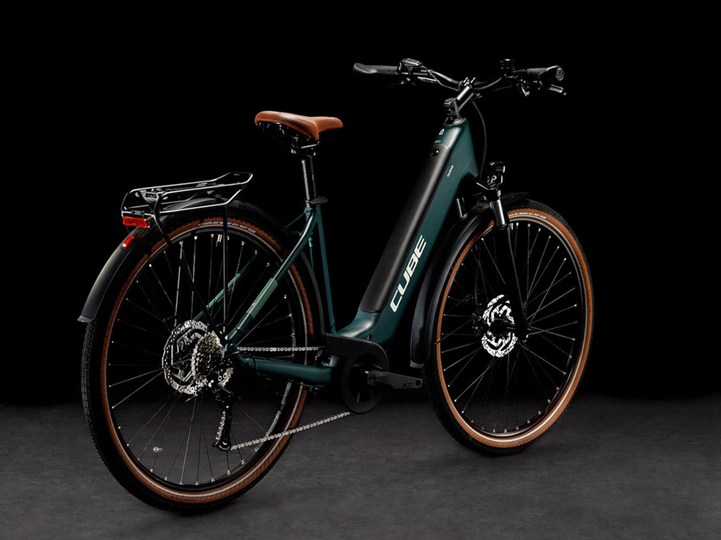 Cube Touring Hybrid ONE 500 Easy Entry eMTB hardtail darkgreen n green back right side profile on fly rides