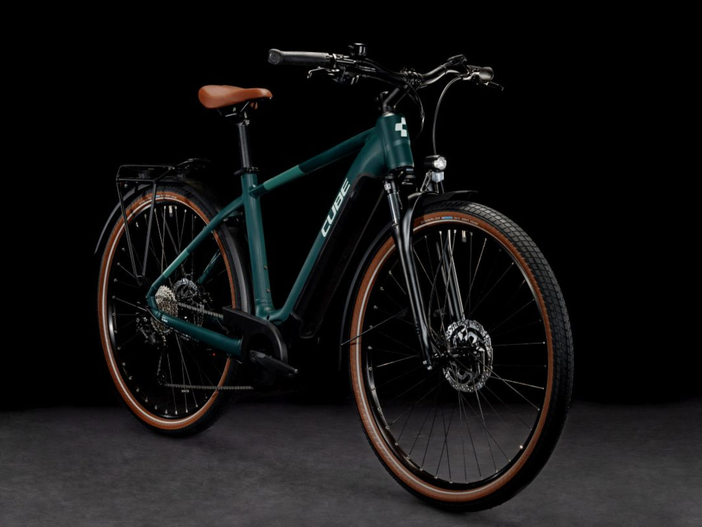 Cube Touring Hybrid ONE 500 eMTB hardtail darkgreen n green front right side profile on fly rides