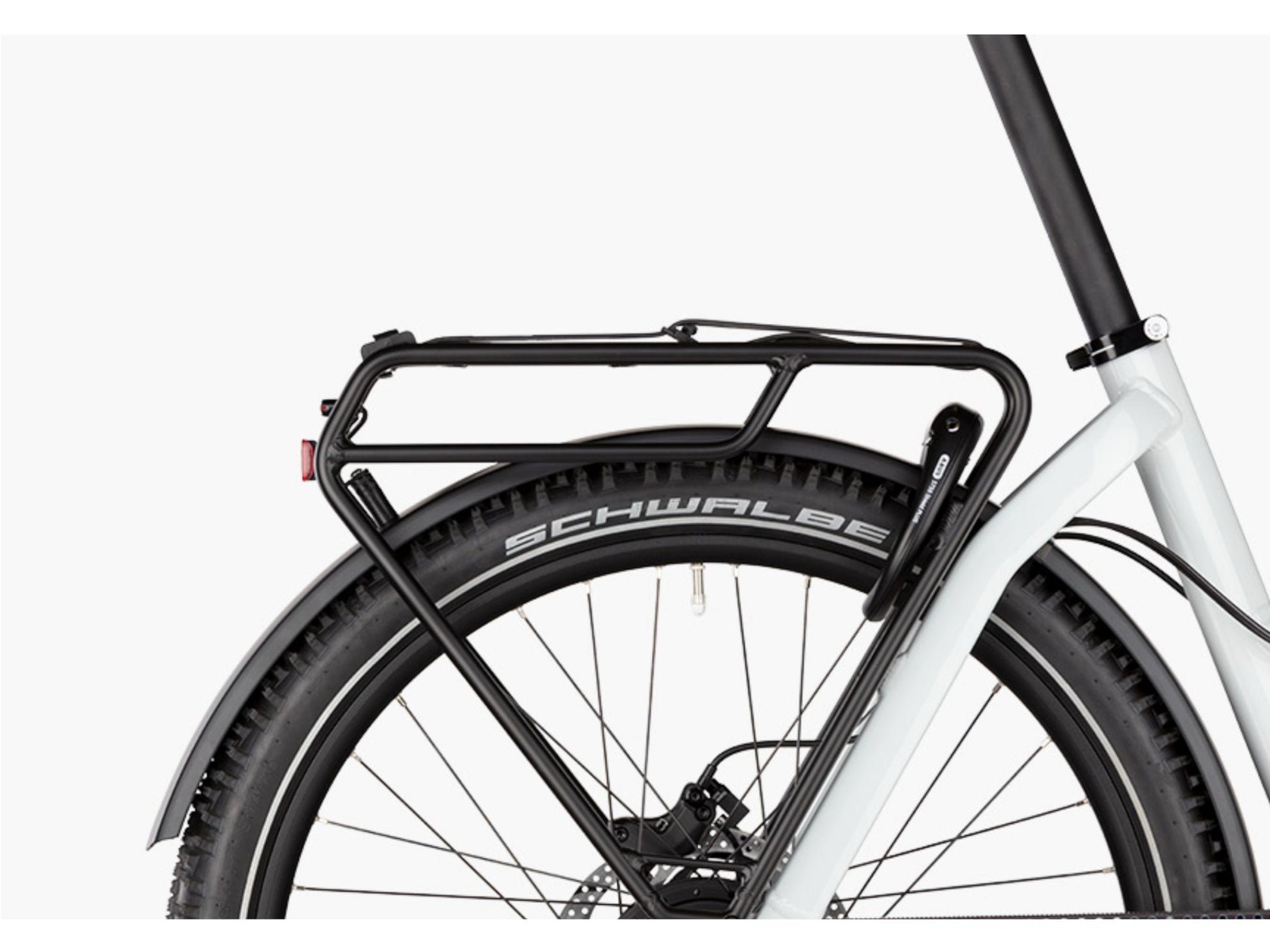 Riese & Muller Packster 70 Touring cargo eMTB hardtail close up rear rack option