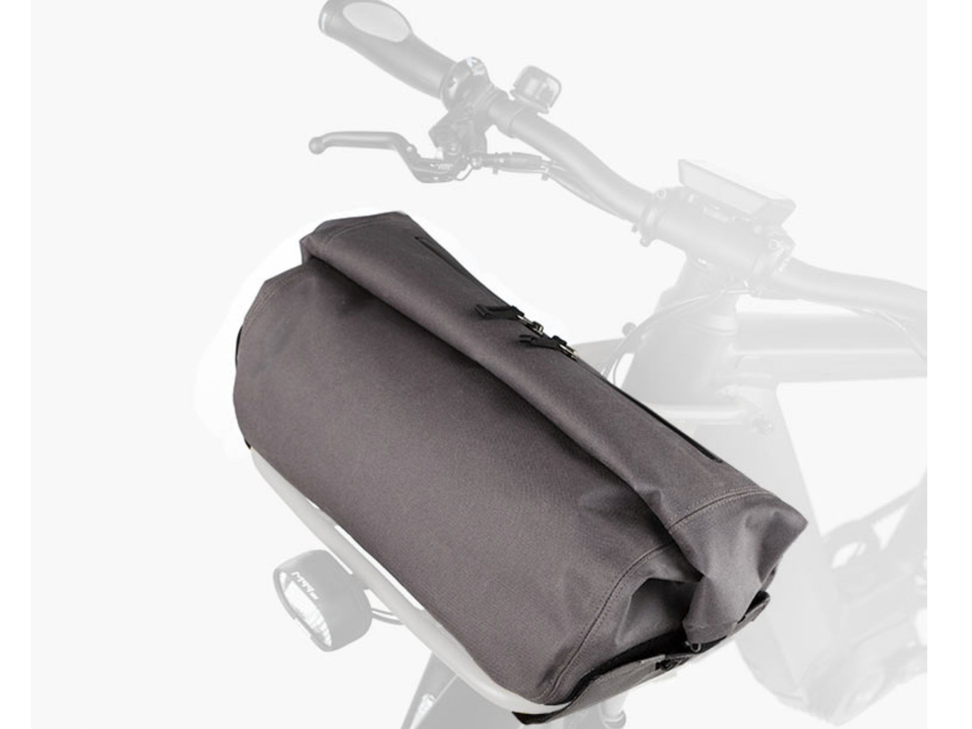 Riese and Muller Supercharger GT Touring HS emtb hardtail close up front carrier bag option